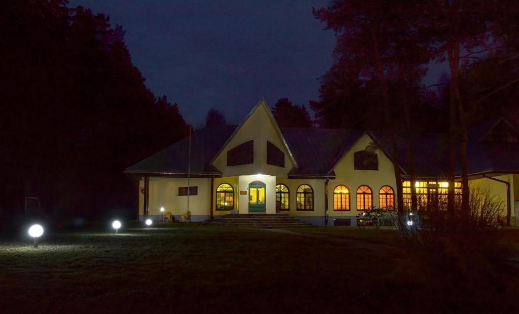 Motel Brencis Iecava Kültér fotó